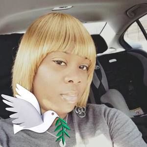 Meet your Posher, Kay